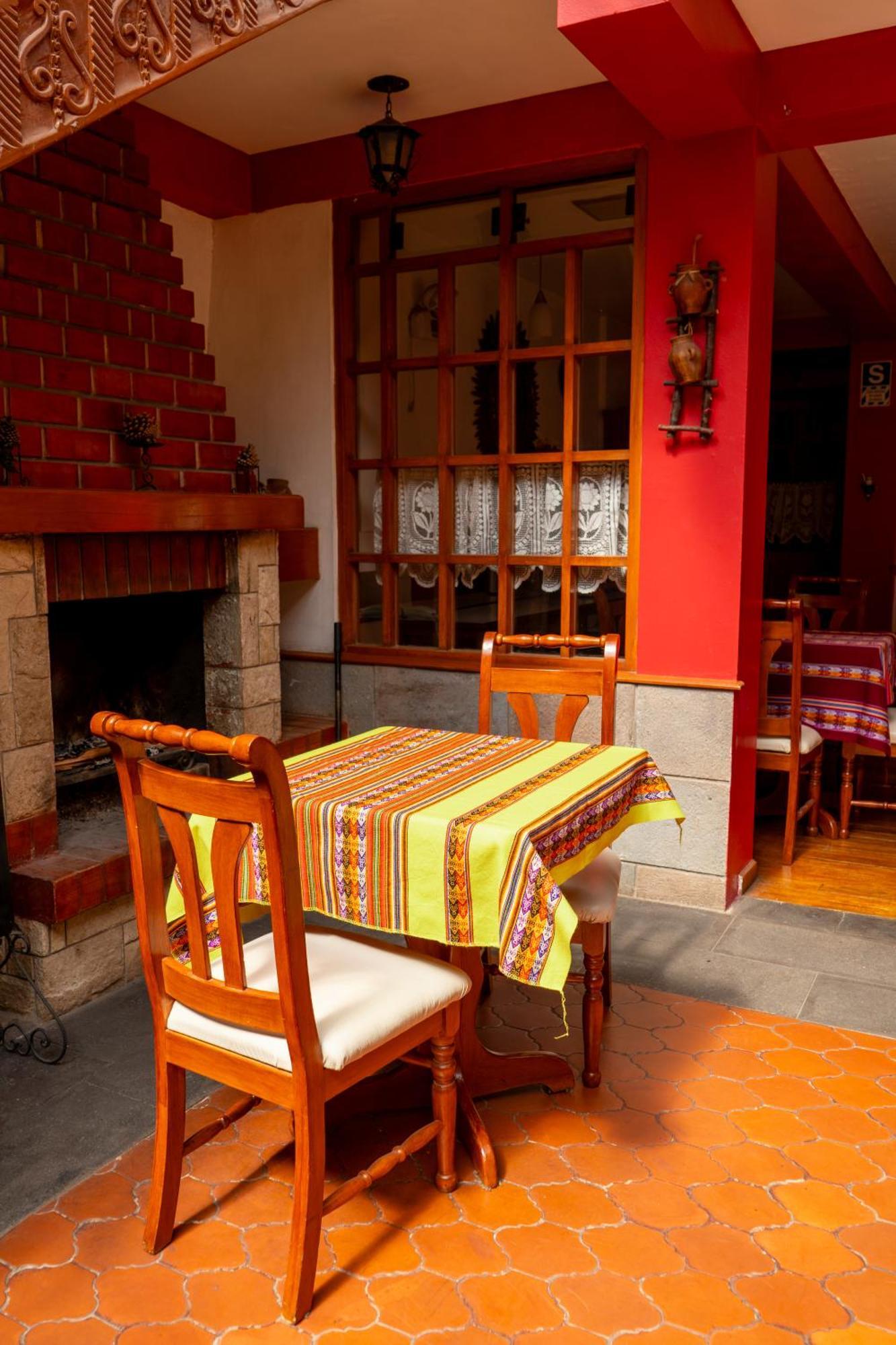 Hotel La Posada De Atahualpa クスコ エクステリア 写真